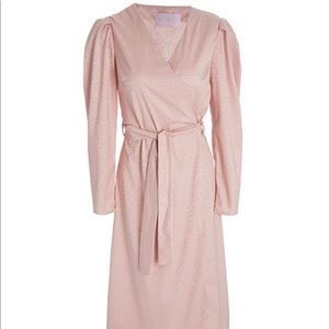 Cheyma Cross My Heart Robe